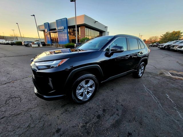 2022 Toyota RAV4 XLE