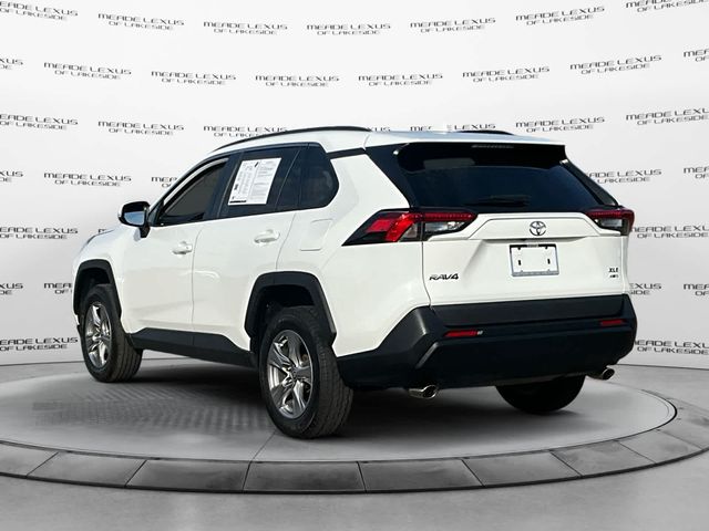 2022 Toyota RAV4 XLE