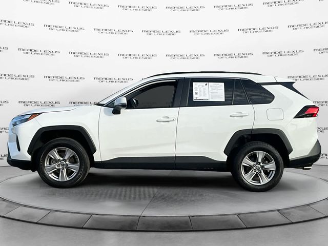 2022 Toyota RAV4 XLE