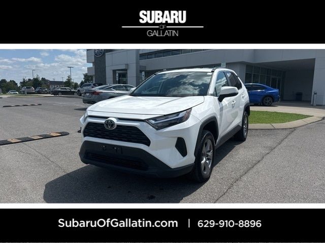 2022 Toyota RAV4 XLE