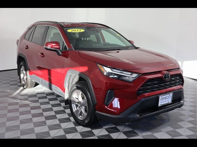 2022 Toyota RAV4 XLE