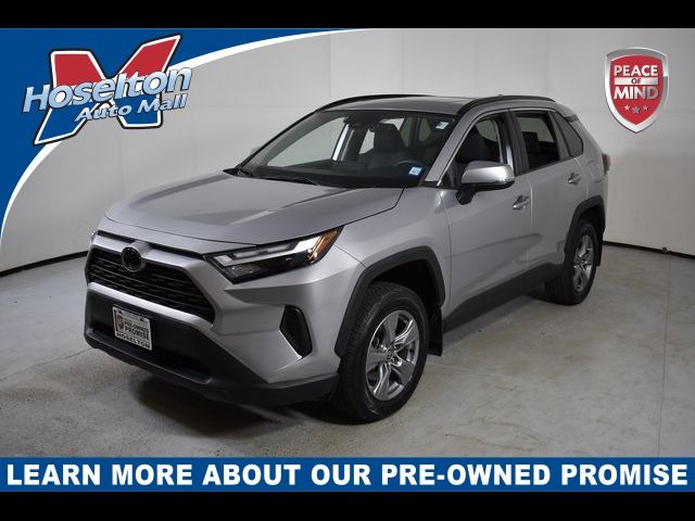 2022 Toyota RAV4 XLE