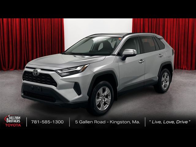 2022 Toyota RAV4 XLE