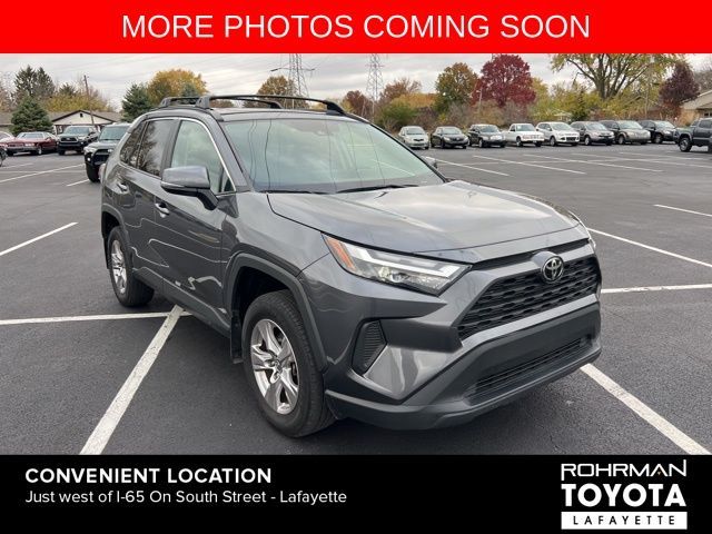 2022 Toyota RAV4 XLE