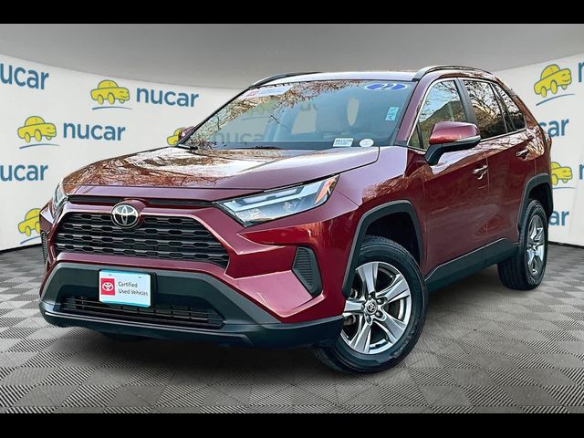 2022 Toyota RAV4 XLE