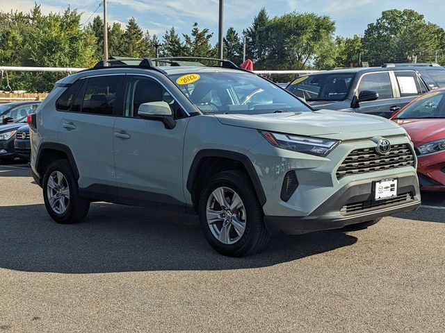 2022 Toyota RAV4 XLE