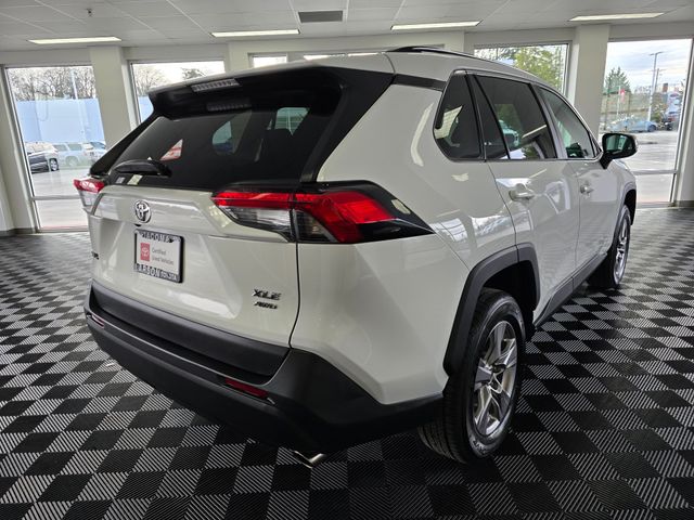 2022 Toyota RAV4 XLE