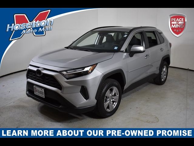 2022 Toyota RAV4 XLE