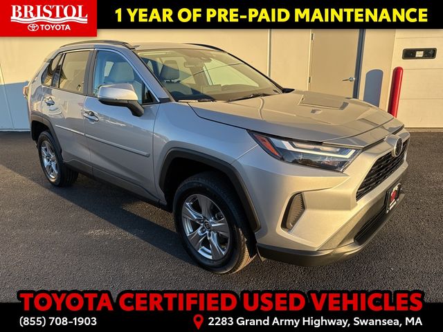 2022 Toyota RAV4 XLE