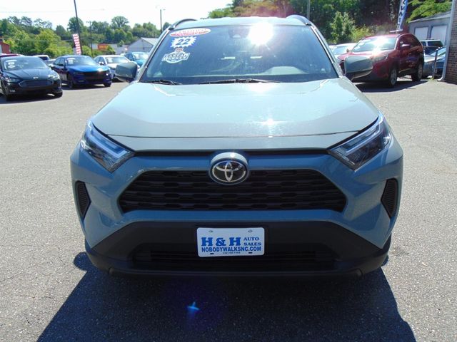 2022 Toyota RAV4 XLE