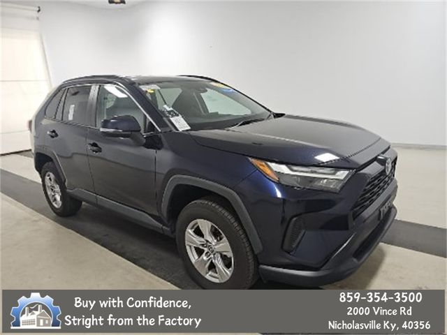 2022 Toyota RAV4 XLE