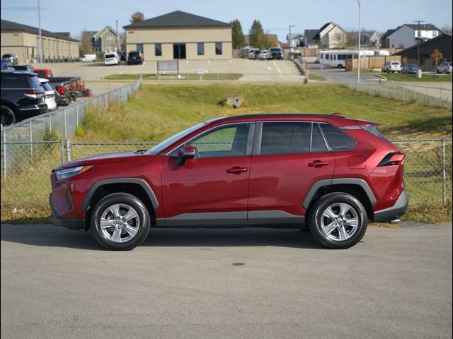 2022 Toyota RAV4 XLE