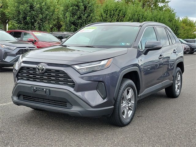 2022 Toyota RAV4 XLE