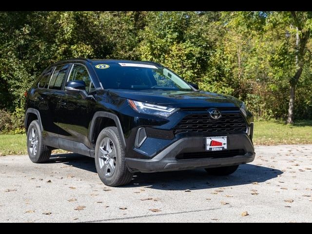 2022 Toyota RAV4 XLE