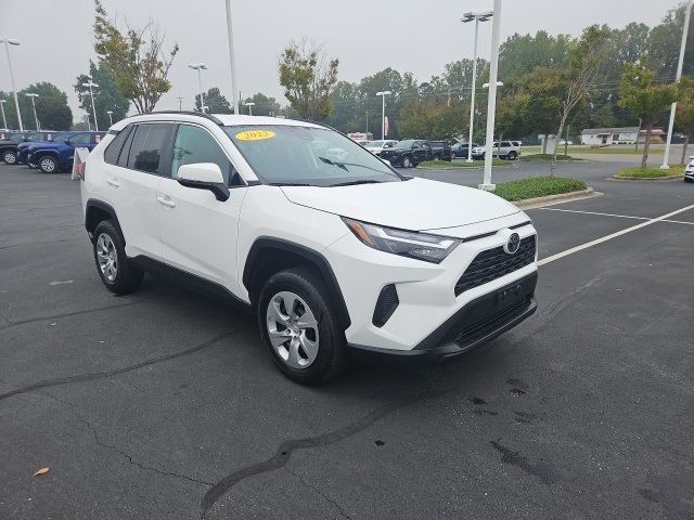 2022 Toyota RAV4 XLE