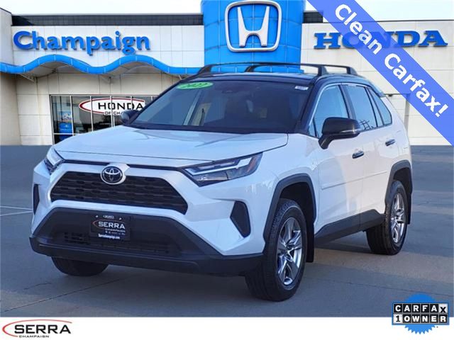 2022 Toyota RAV4 XLE