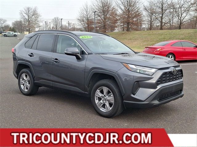 2022 Toyota RAV4 XLE