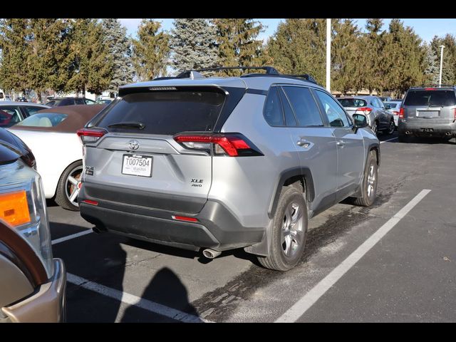 2022 Toyota RAV4 XLE