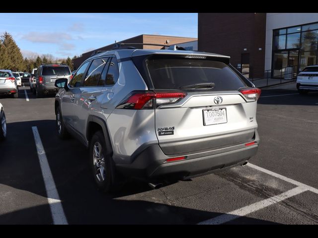 2022 Toyota RAV4 XLE