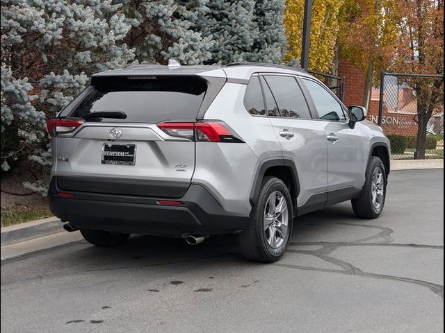 2022 Toyota RAV4 XLE