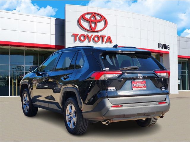 2022 Toyota RAV4 XLE