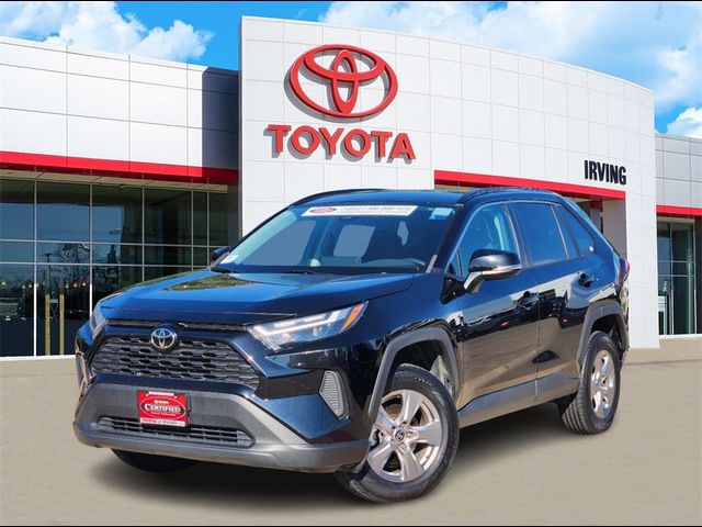 2022 Toyota RAV4 XLE