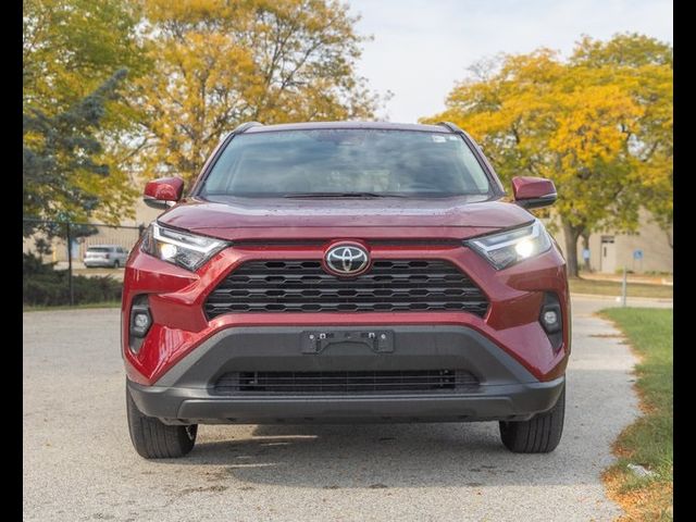 2022 Toyota RAV4 XLE