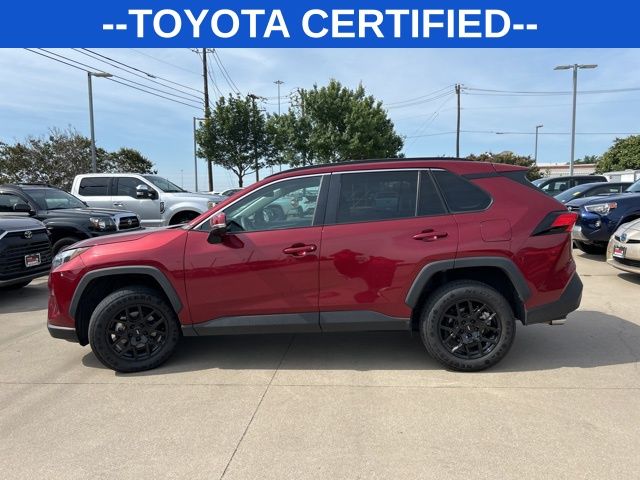 2022 Toyota RAV4 XLE