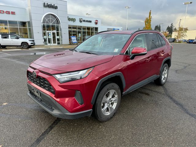 2022 Toyota RAV4 XLE