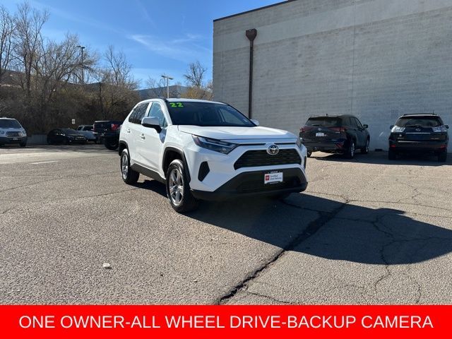 2022 Toyota RAV4 XLE