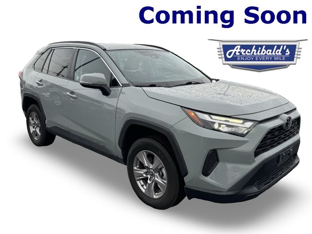 2022 Toyota RAV4 XLE