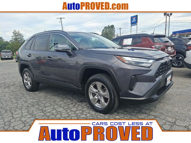 2022 Toyota RAV4 XLE
