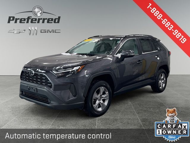 2022 Toyota RAV4 XLE