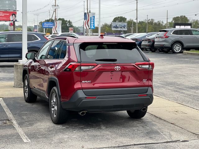 2022 Toyota RAV4 XLE