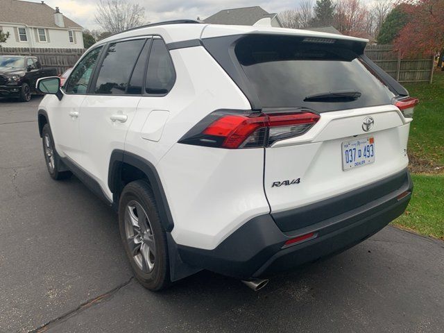 2022 Toyota RAV4 XLE