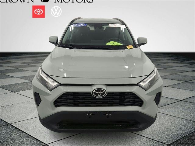 2022 Toyota RAV4 XLE