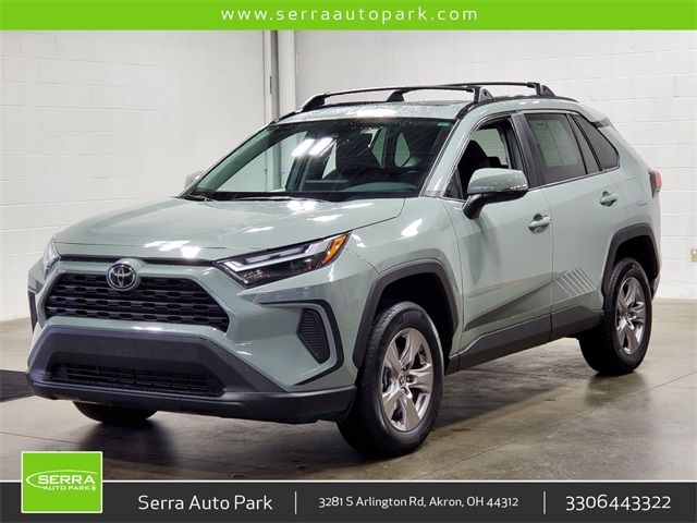 2022 Toyota RAV4 XLE