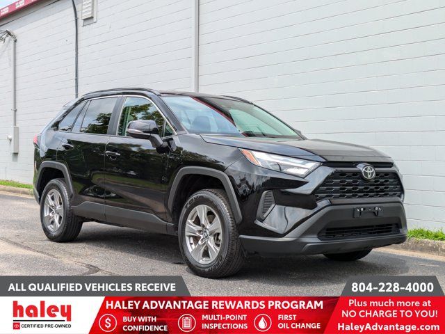 2022 Toyota RAV4 XLE