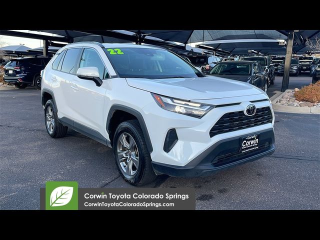 2022 Toyota RAV4 XLE