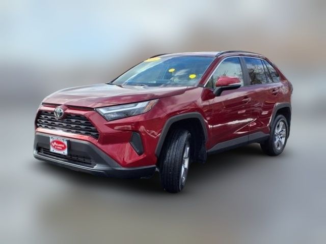 2022 Toyota RAV4 XLE