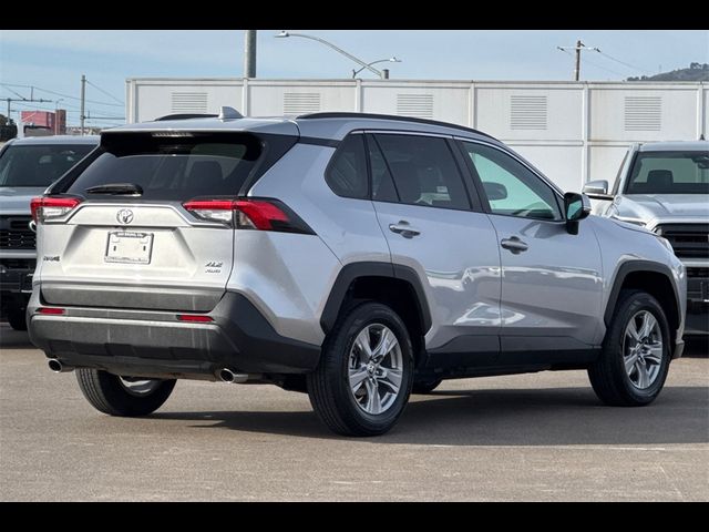 2022 Toyota RAV4 XLE