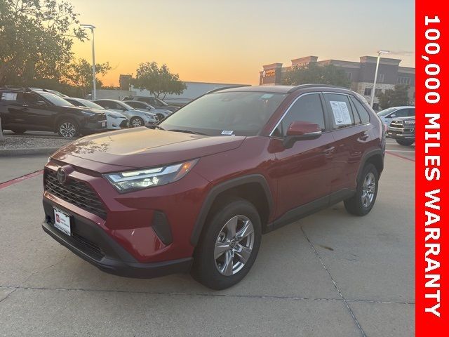 2022 Toyota RAV4 XLE