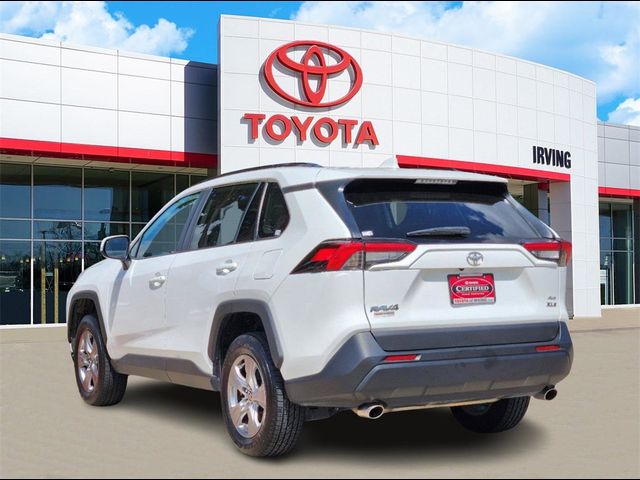 2022 Toyota RAV4 XLE