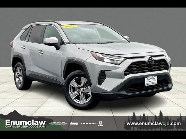 2022 Toyota RAV4 XLE