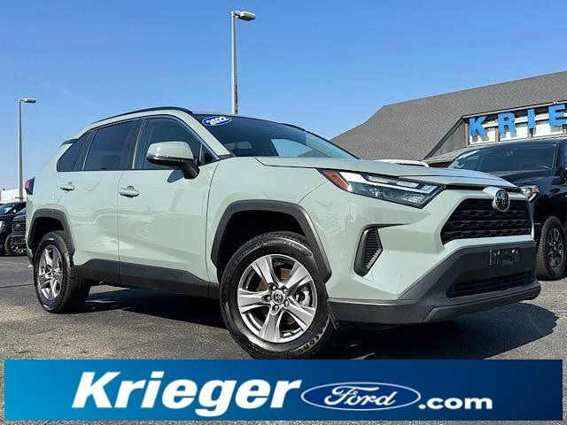 2022 Toyota RAV4 XLE