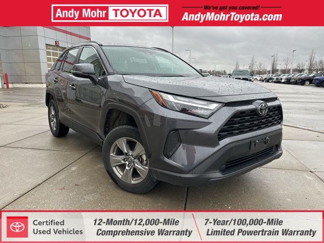 2022 Toyota RAV4 XLE