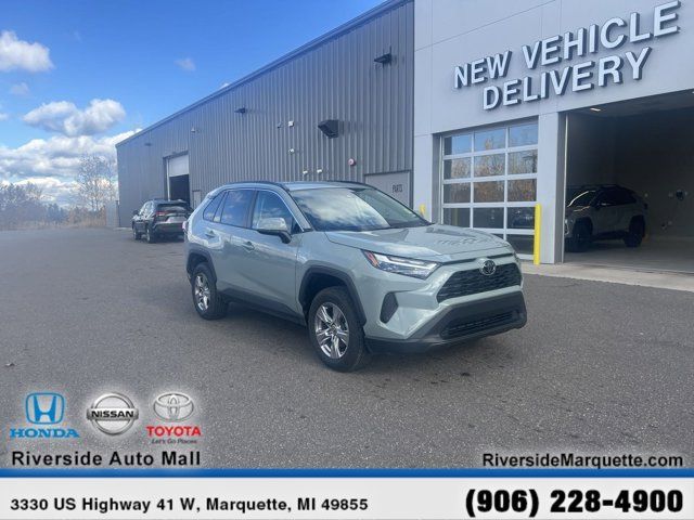 2022 Toyota RAV4 XLE