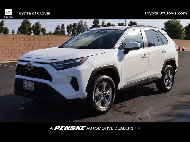 2022 Toyota RAV4 XLE