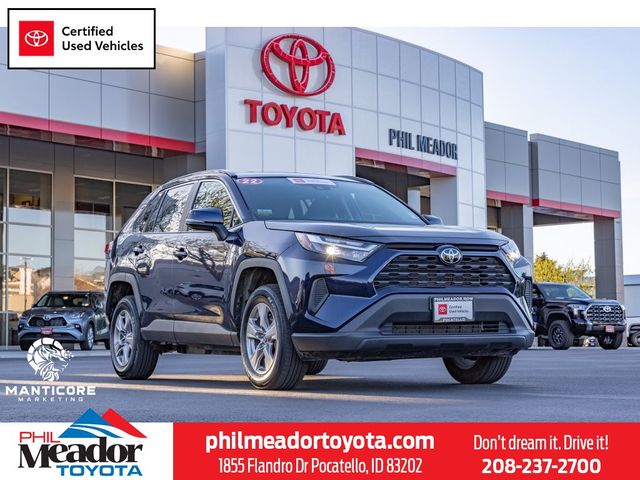 2022 Toyota RAV4 XLE