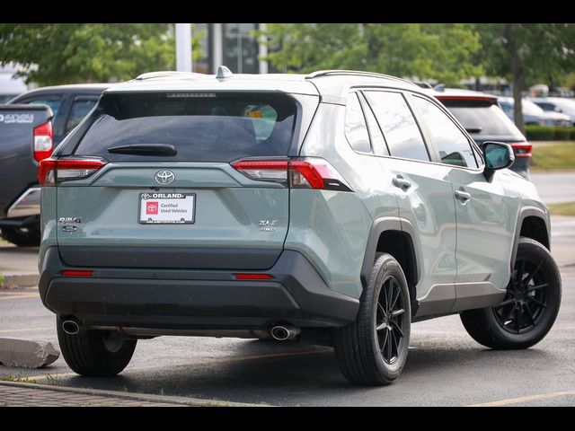 2022 Toyota RAV4 XLE